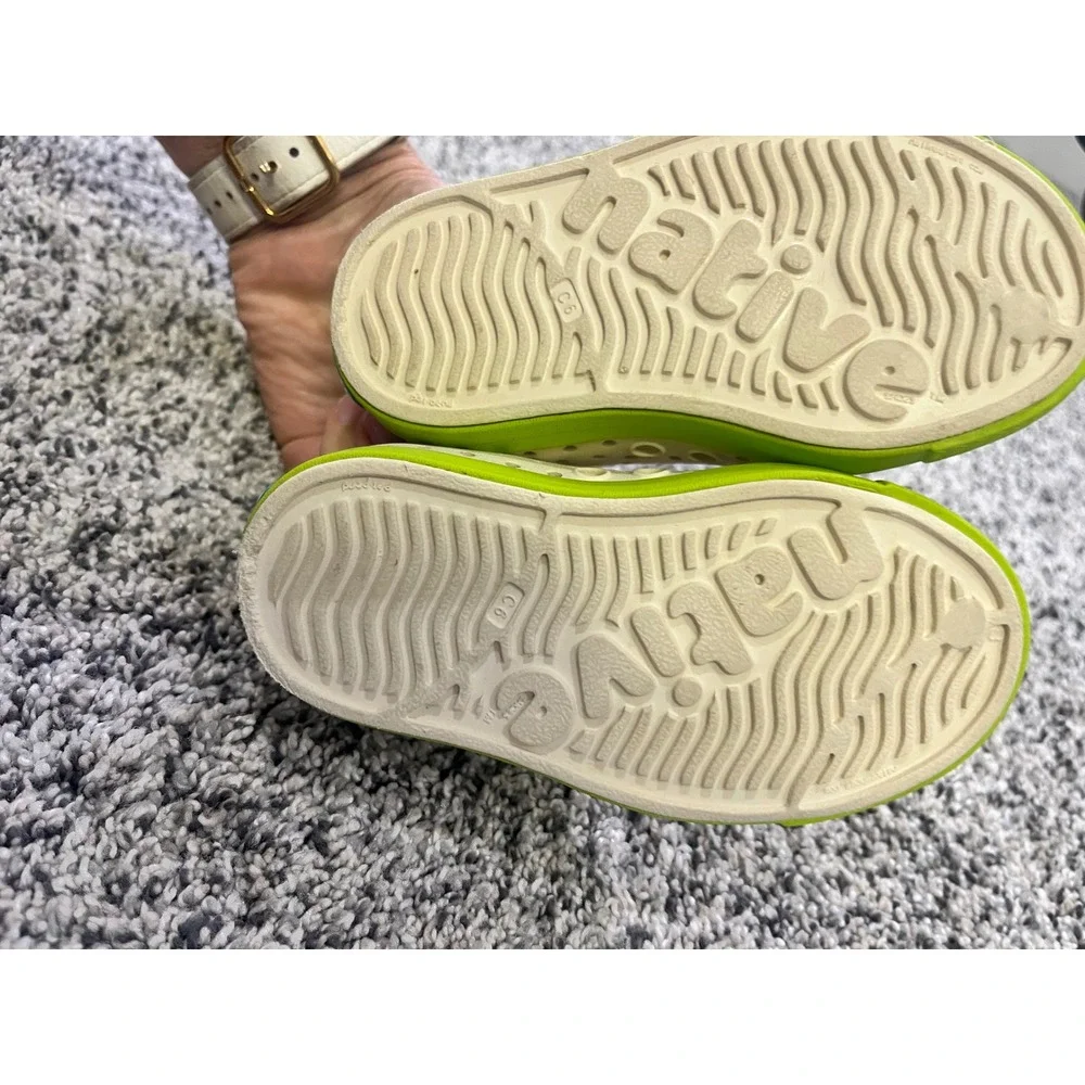 Native‎ Shoes Star Wars Jefferson Grogu Baby Yoda Kids C6 Bone White Lime Green